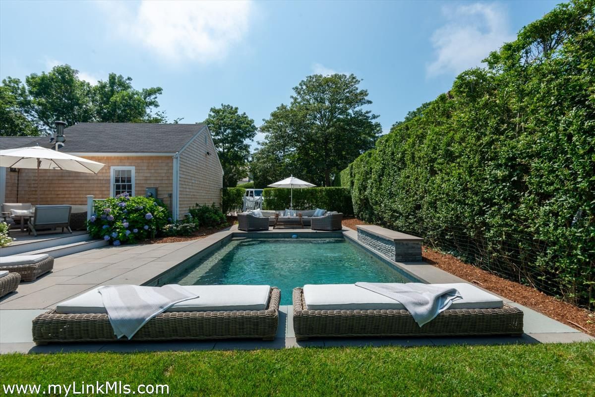 Backyard, Exterior, Pool