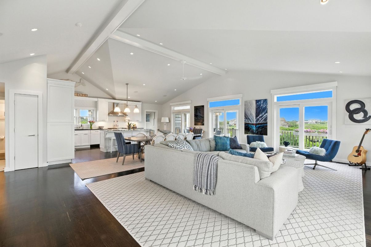 Interior, Kitchen, Living room, Pendant Lights, Recessed Lighting