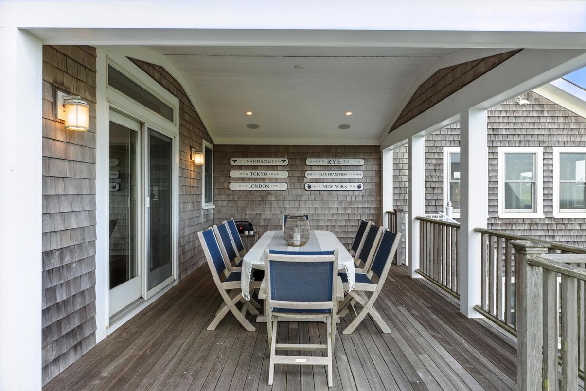 Exterior, Recessed Lighting, Wood Texture Flooring