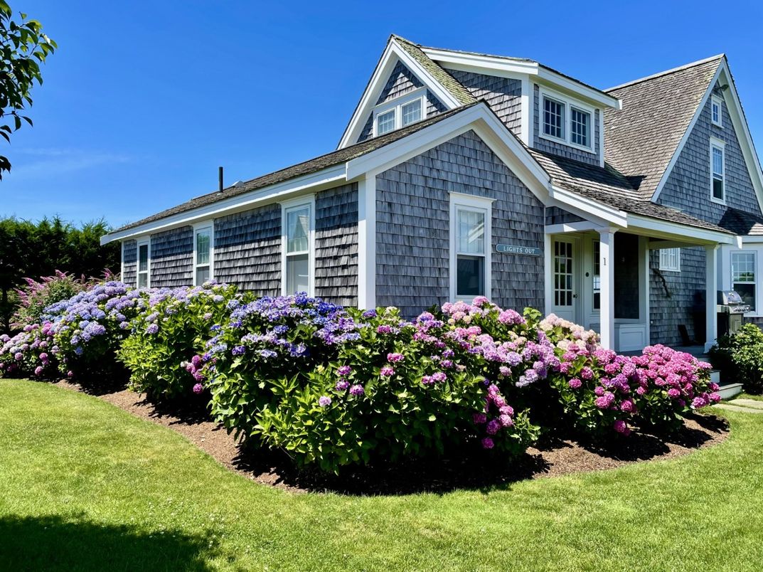 Exterior, Facade, Cape Cod