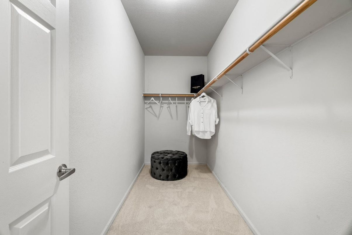 Interior, Walk-in Closets