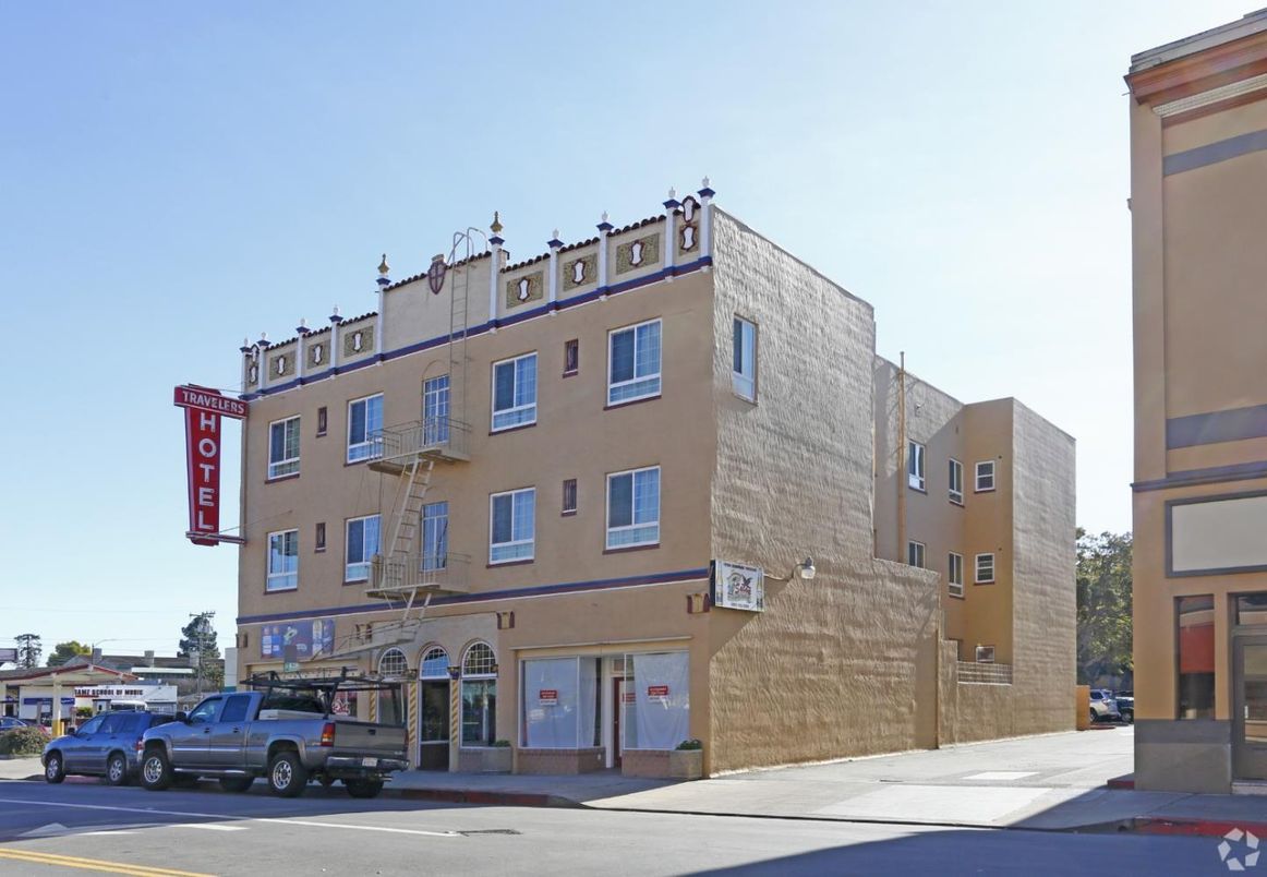 Exterior, Facade, Condo Building