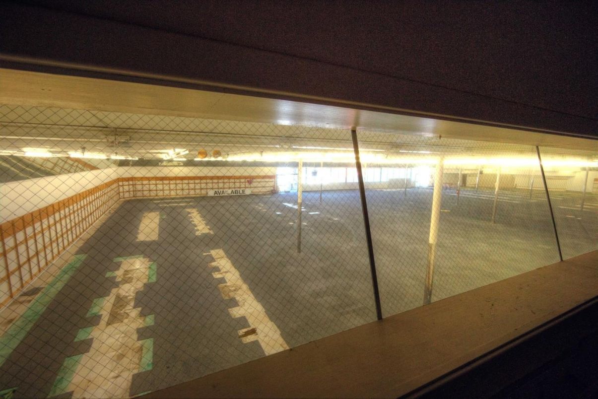 Interior, Pool