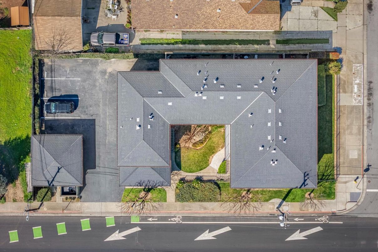 Exterior, Drone