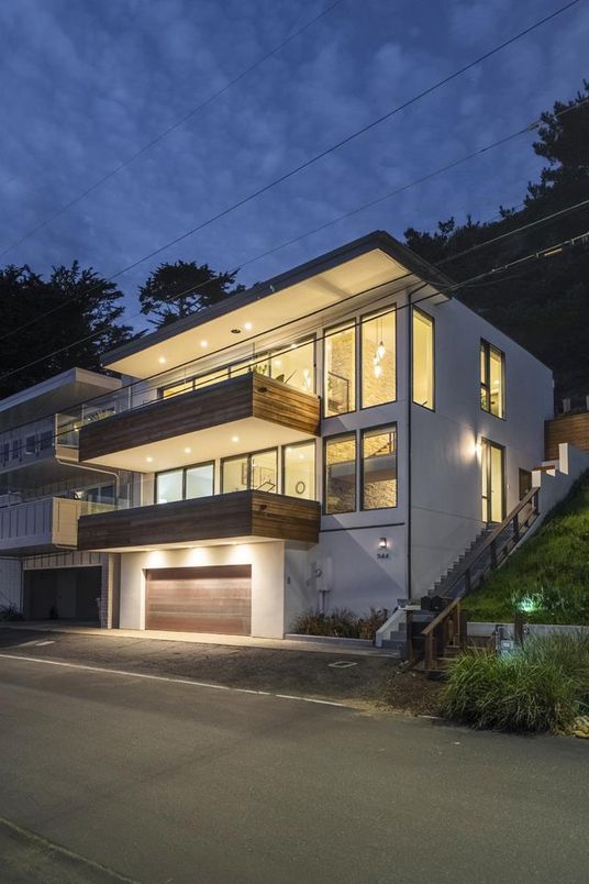 Attached, Exterior, Facade, Modern
