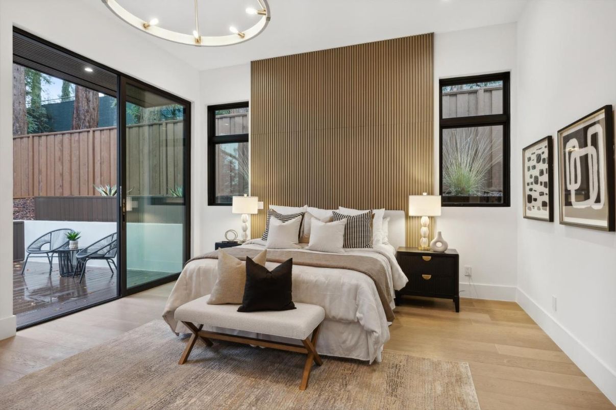 Bedroom, Interior, Pendant Lights, Recessed Lighting, Wood Texture Flooring