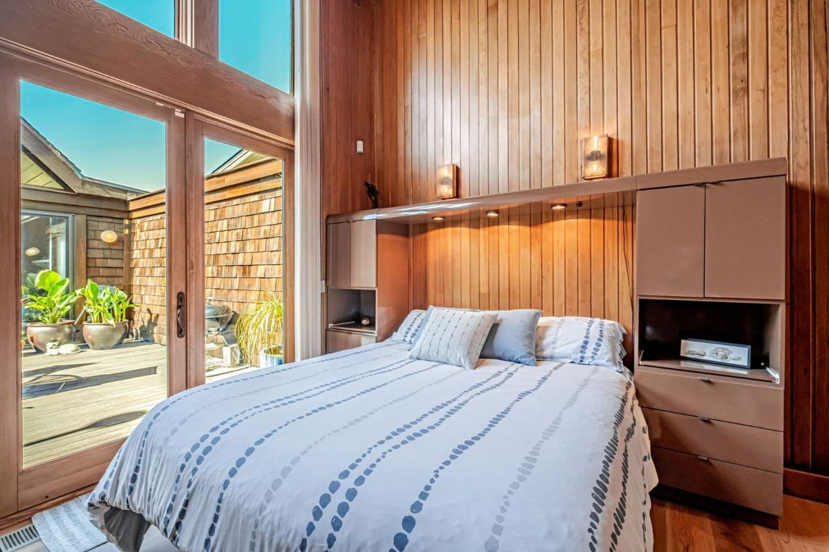 Bedroom, Interior, Wood Texture Flooring, Wooden Walls