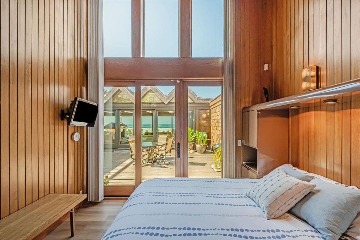 Bedroom, Interior, Wood Texture Flooring, Wooden Walls