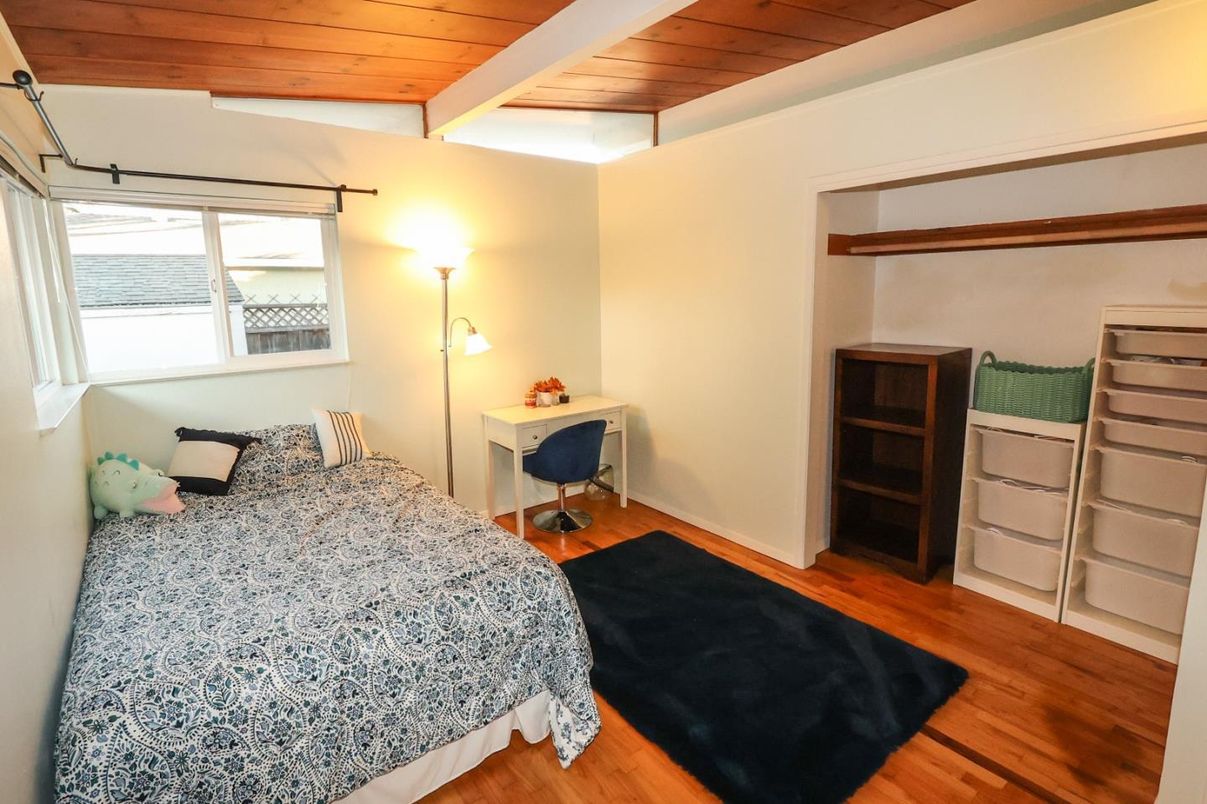 Bedroom, Interior, Wooden Ceilings, Wood Texture Flooring