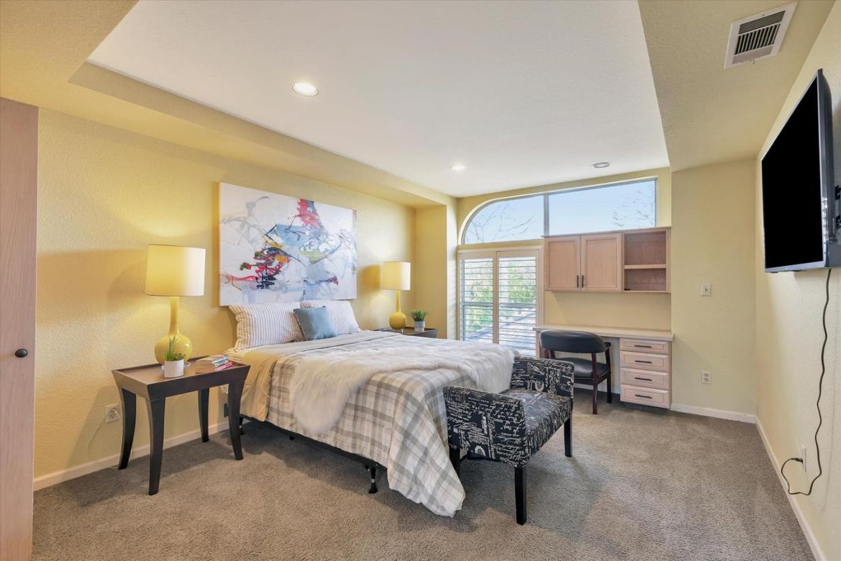 Bedroom, Home Office, Interior, Recessed Lighting