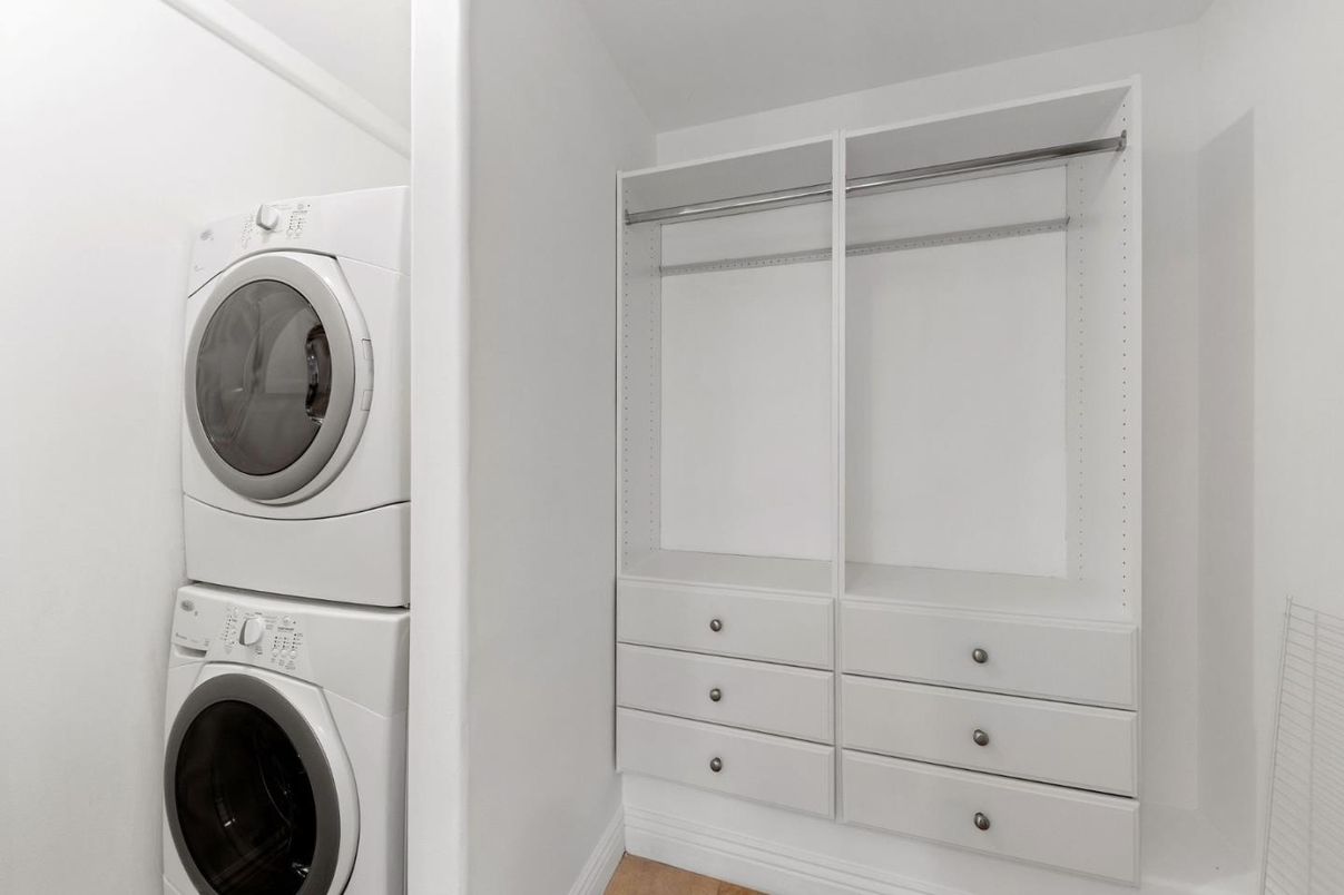 Interior, Utility Closets, Washer