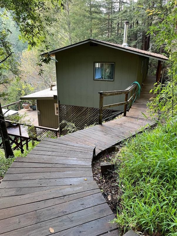 Exterior, Hot Tub