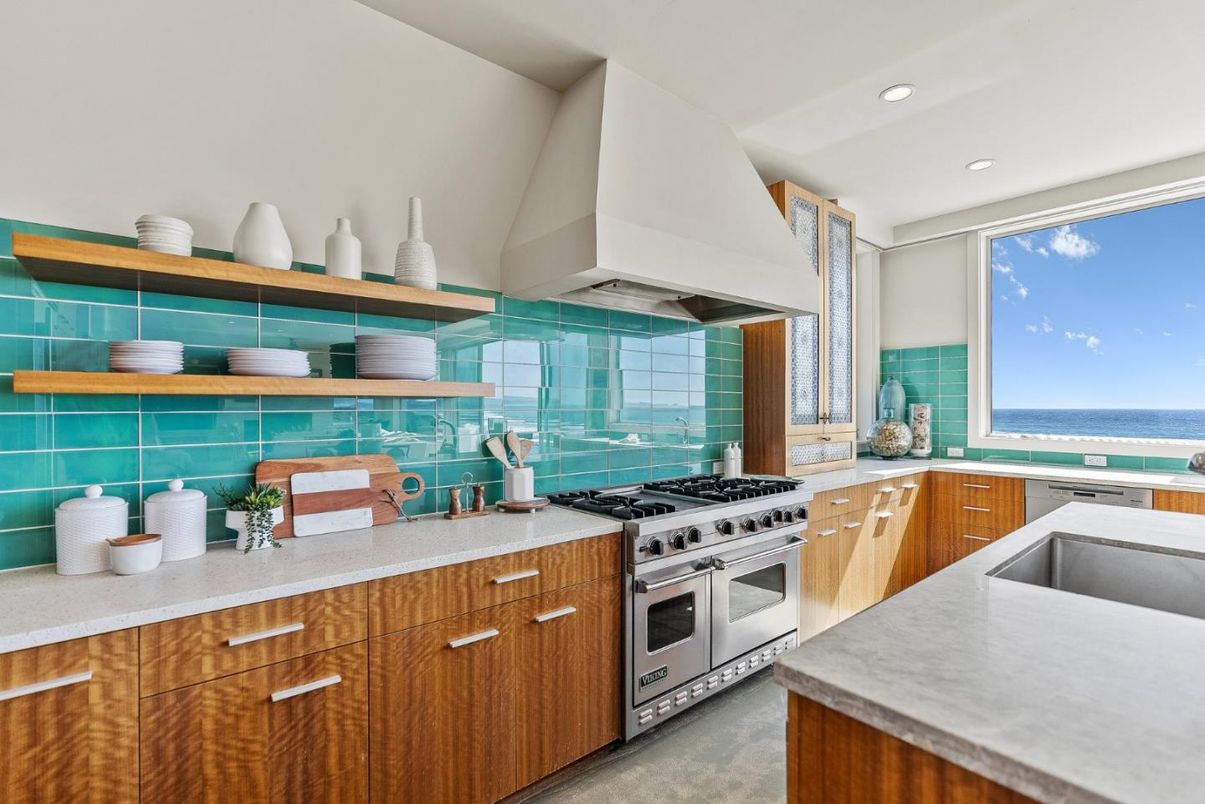Interior, Kitchen, Recessed Lighting, Stainless Steel Appliances, Water