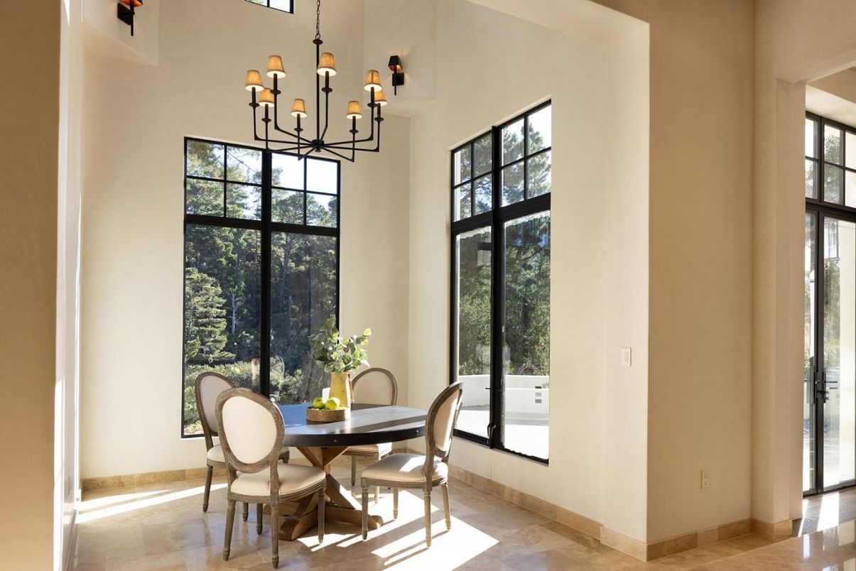 Chandelier, Dining room, Interior