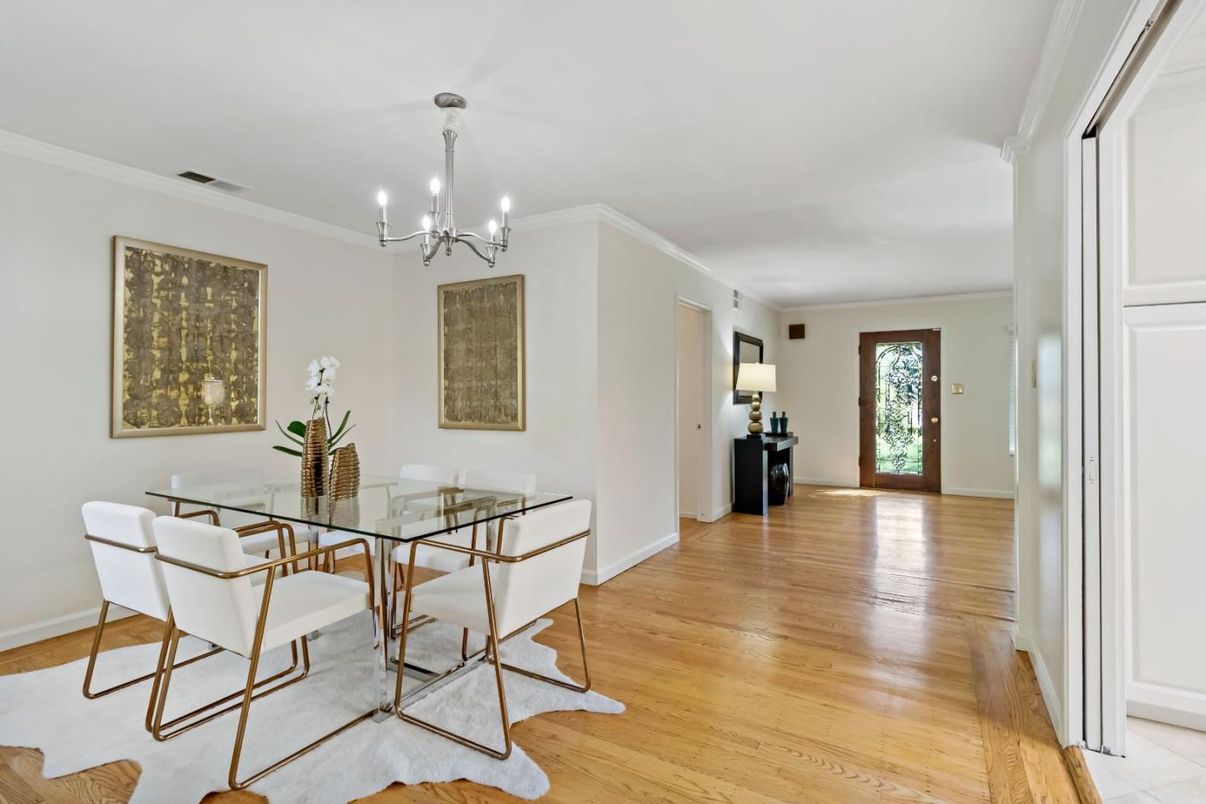 Chandelier, Dining room, Interior, Wood Texture Flooring