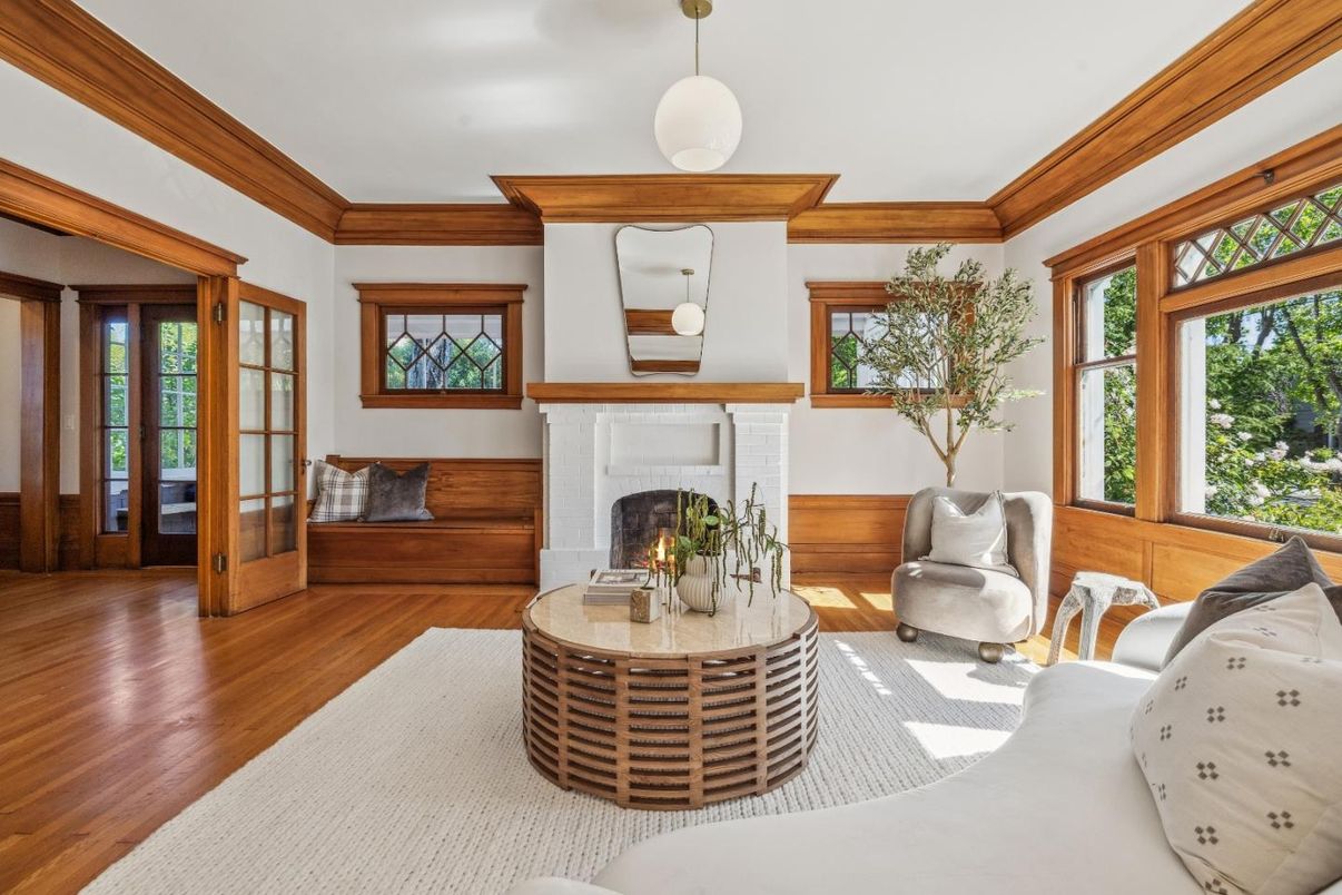 Fireplace, Interior, Living room, Pendant Lights, Wood Texture Flooring