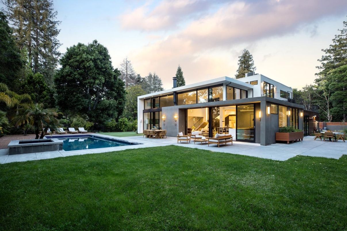 Backyard, Exterior, Pool