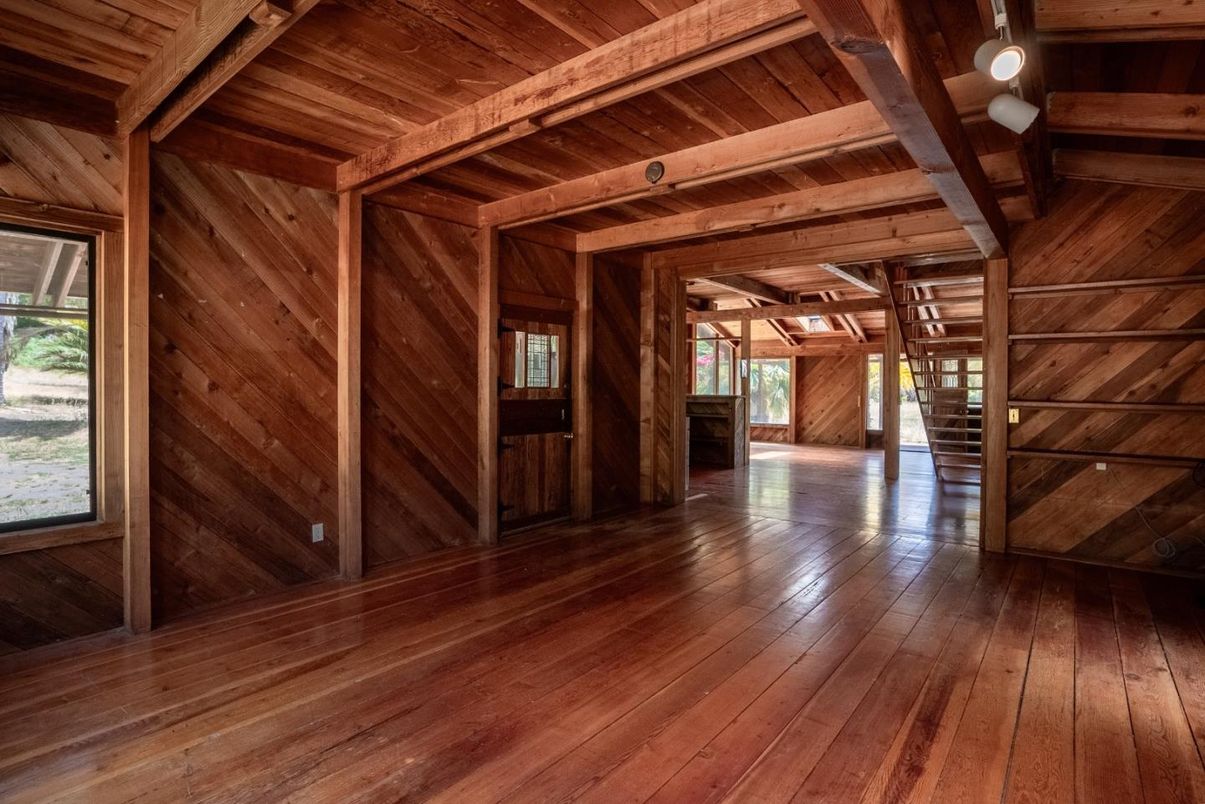 Empty room, Interior, Wooden Beams, Wooden Ceilings, Wood Texture Flooring, Wooden Walls