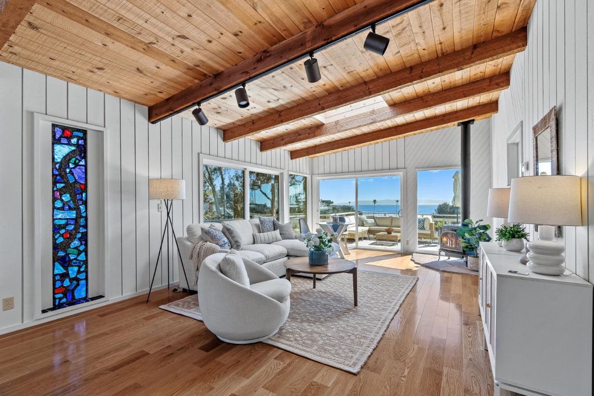 Interior, Living room, Water, Wooden Beams, Wooden Ceilings, Wood Texture Flooring