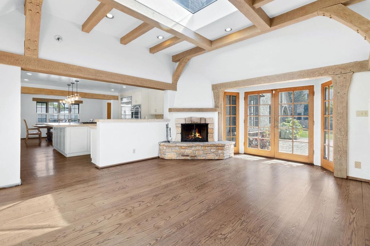 Fireplace, Interior, Kitchen, Pendant Lights, Recessed Lighting, Wooden Beams, Wood Texture Flooring