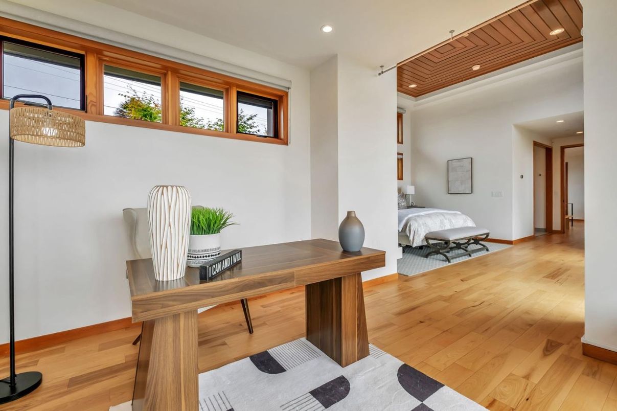 Bedroom, Home Office, Interior, Recessed Lighting, Wood Texture Flooring