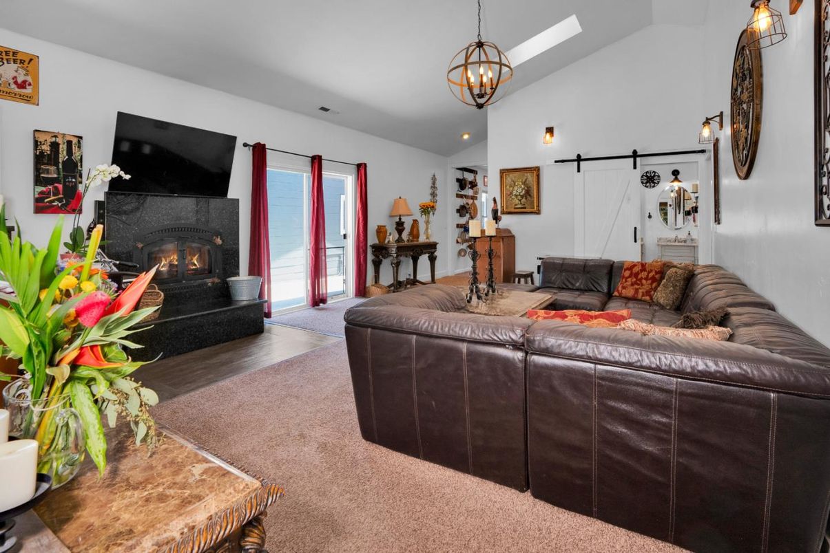 Fireplace, Interior, Living room, Pendant Lights