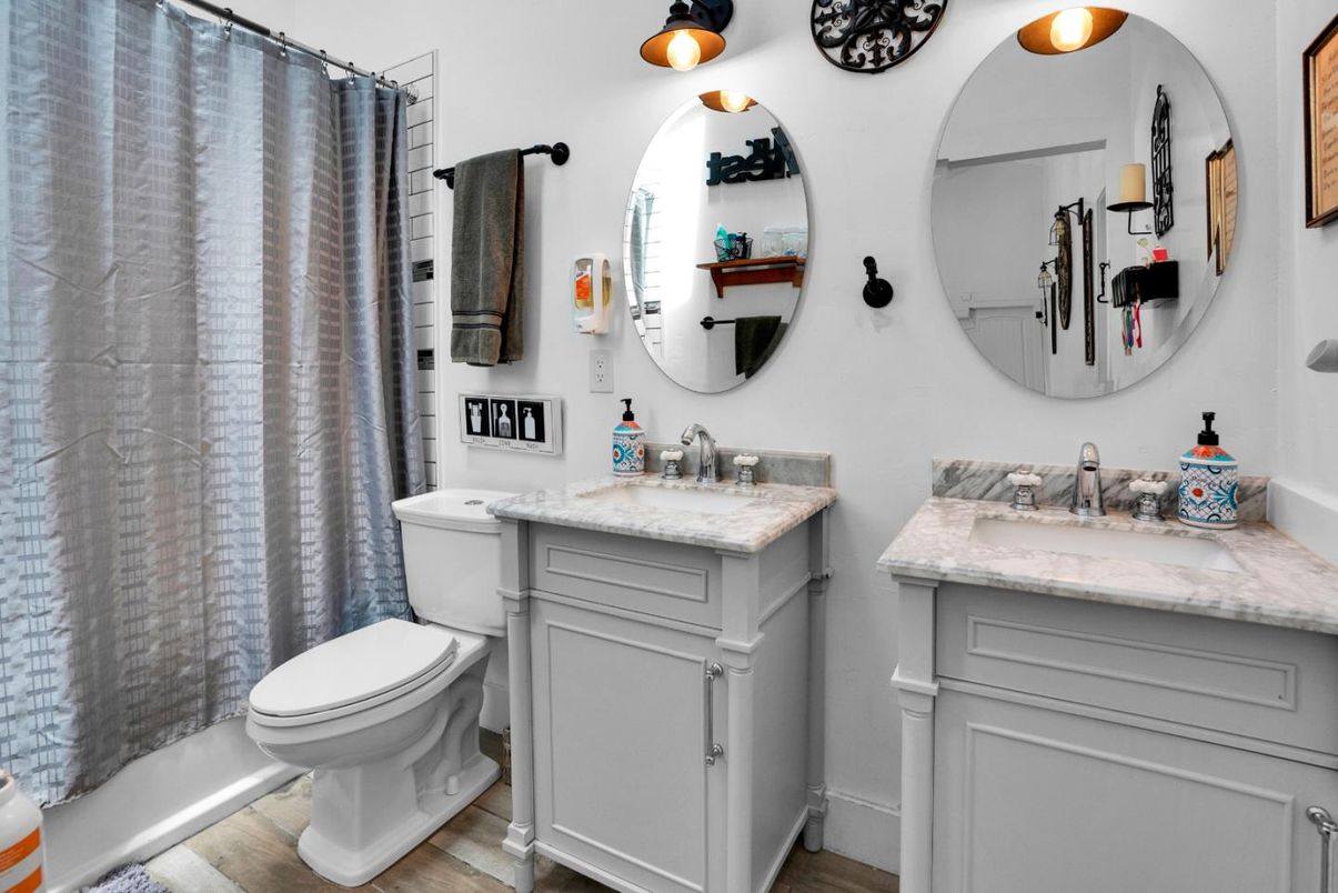 Bathroom, Dual Sink Vanities, Interior, Wood Texture Flooring