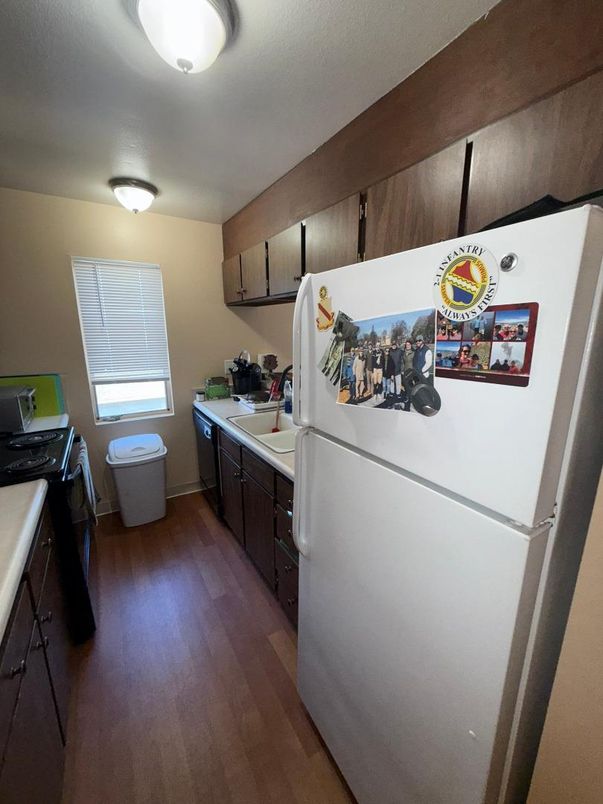 Interior, Kitchen, Wood Texture Flooring