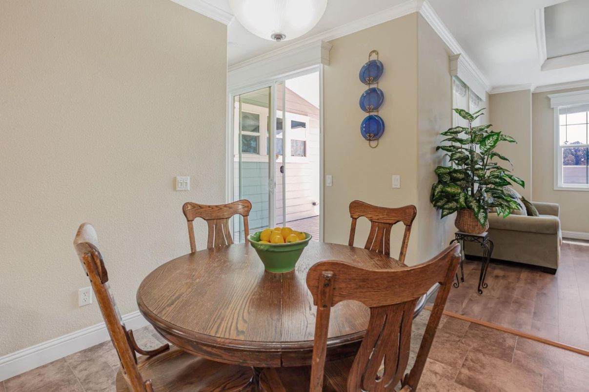 Dining room, Interior, Wood Texture Flooring