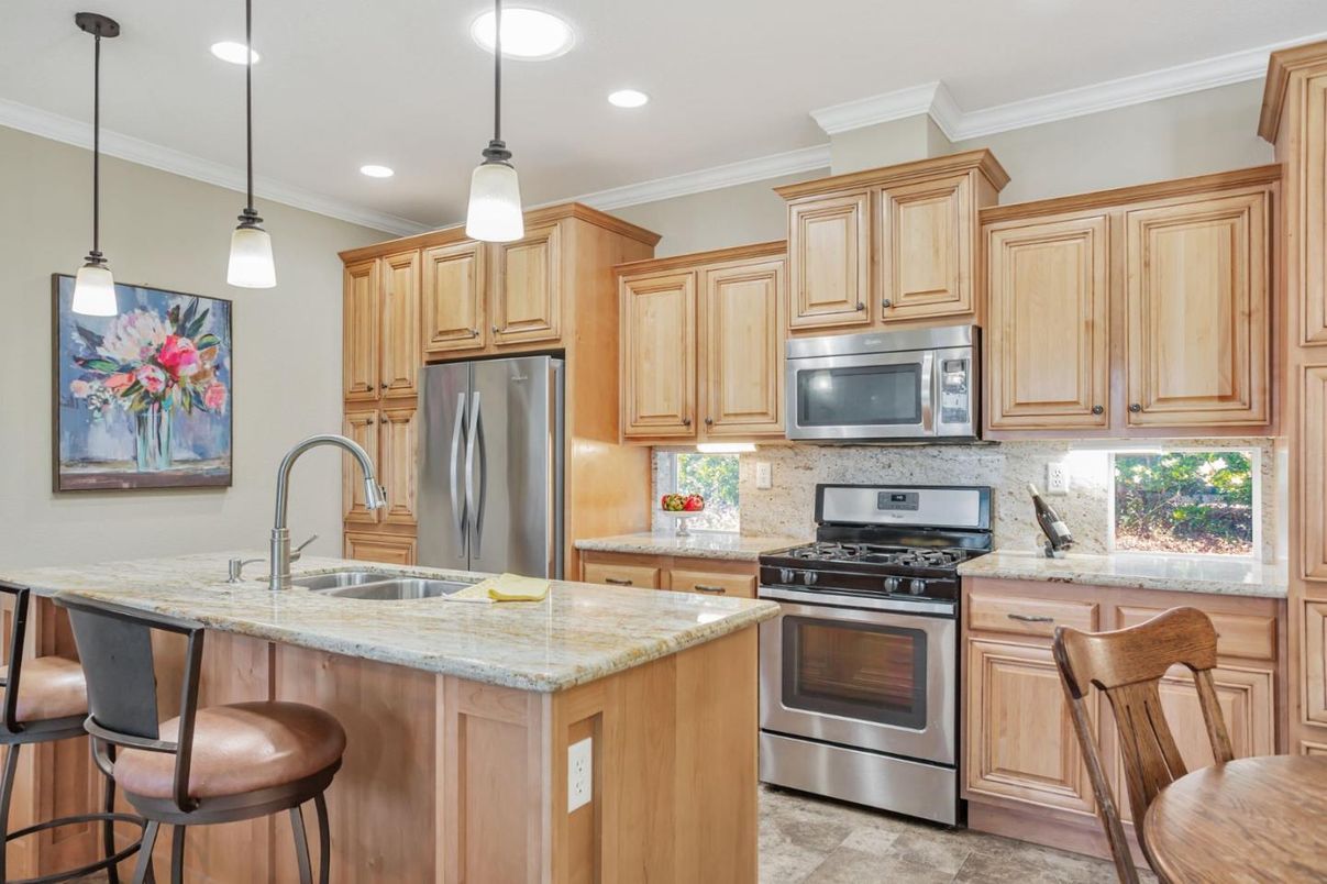 Interior, Kitchen, Pendant Lights, Recessed Lighting, Stainless Steel Appliances