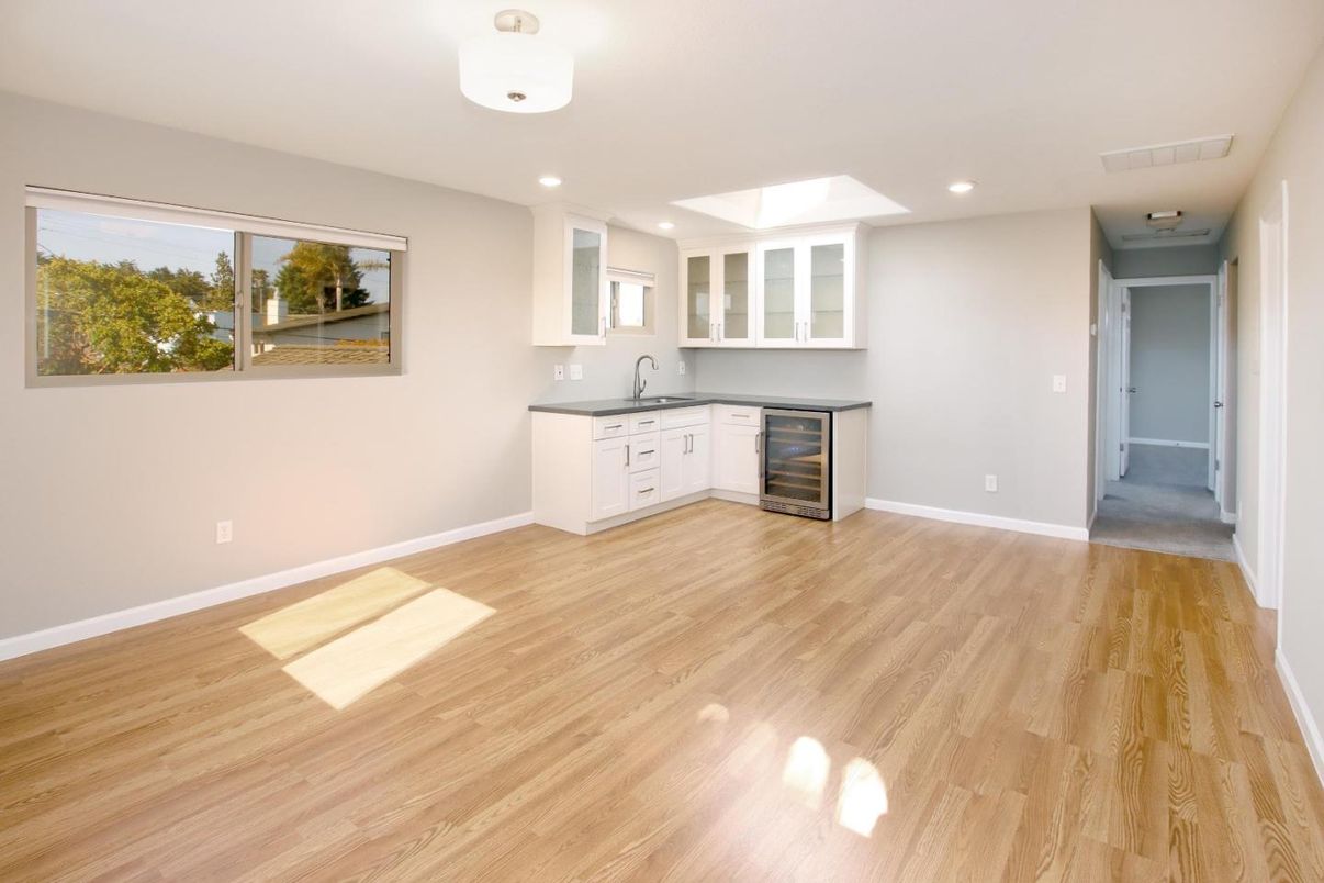 Empty room, Interior, Kitchen, Recessed Lighting, Wood Texture Flooring