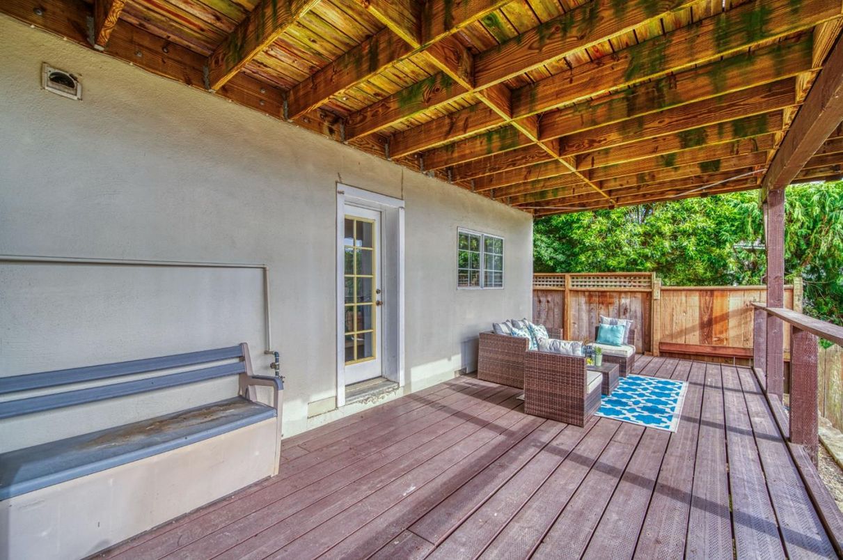 Exterior, Wood Texture Flooring