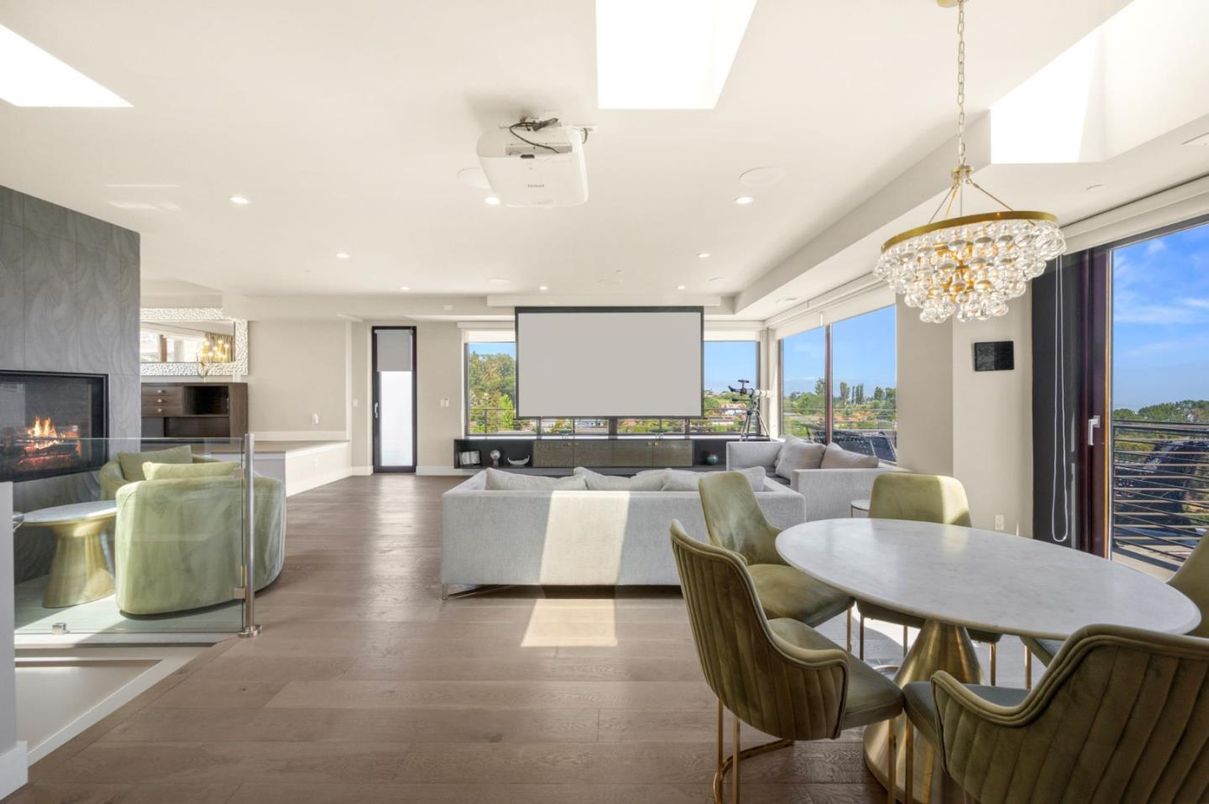 Chandelier, Dining room, Fireplace, Interior, Living room, Recessed Lighting, Wood Texture Flooring