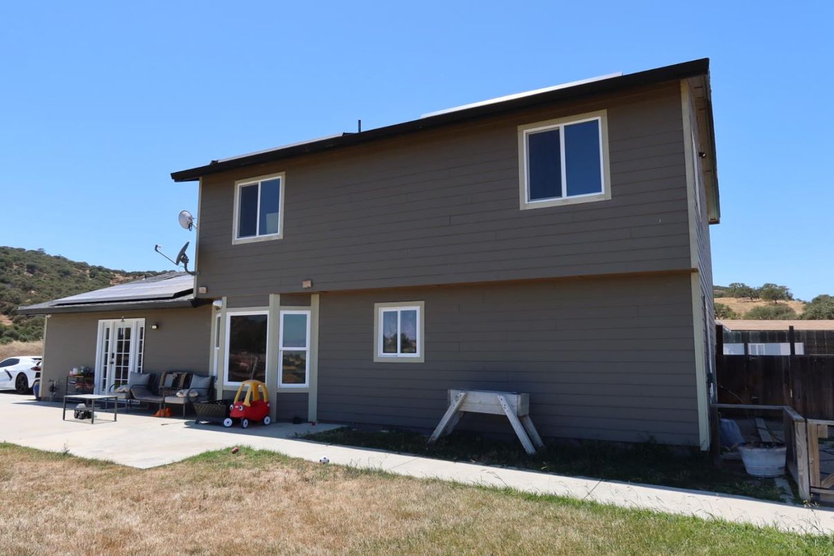 Exterior, Solar Panels
