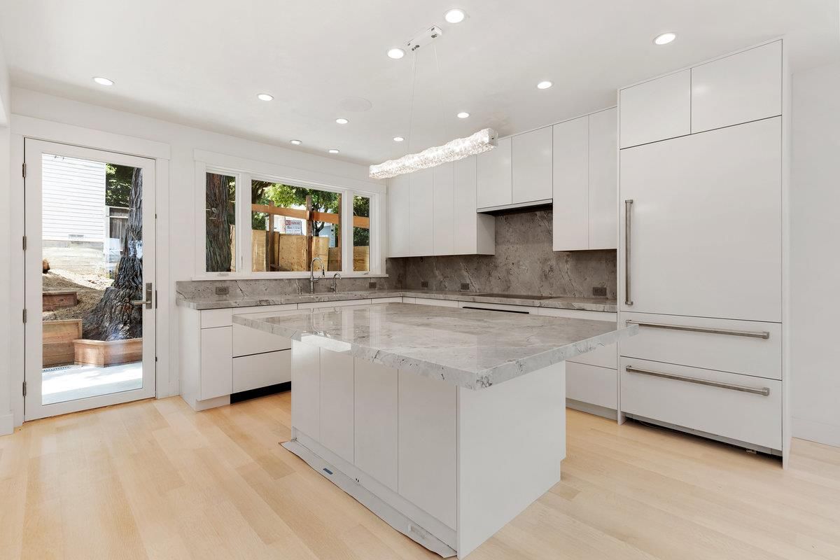 Interior, Kitchen, Pendant Lights, Recessed Lighting, Wood Texture Flooring