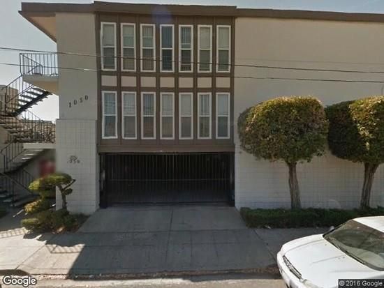 Attached, Exterior, Facade, Modern