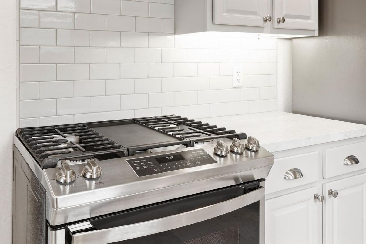 Interior, Kitchen, Stainless Steel Appliances