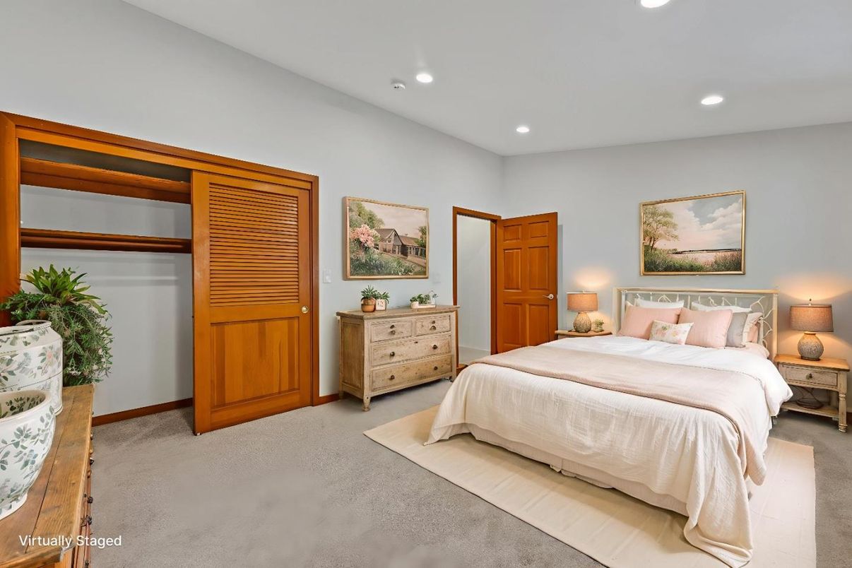 Bedroom, Interior, Recessed Lighting