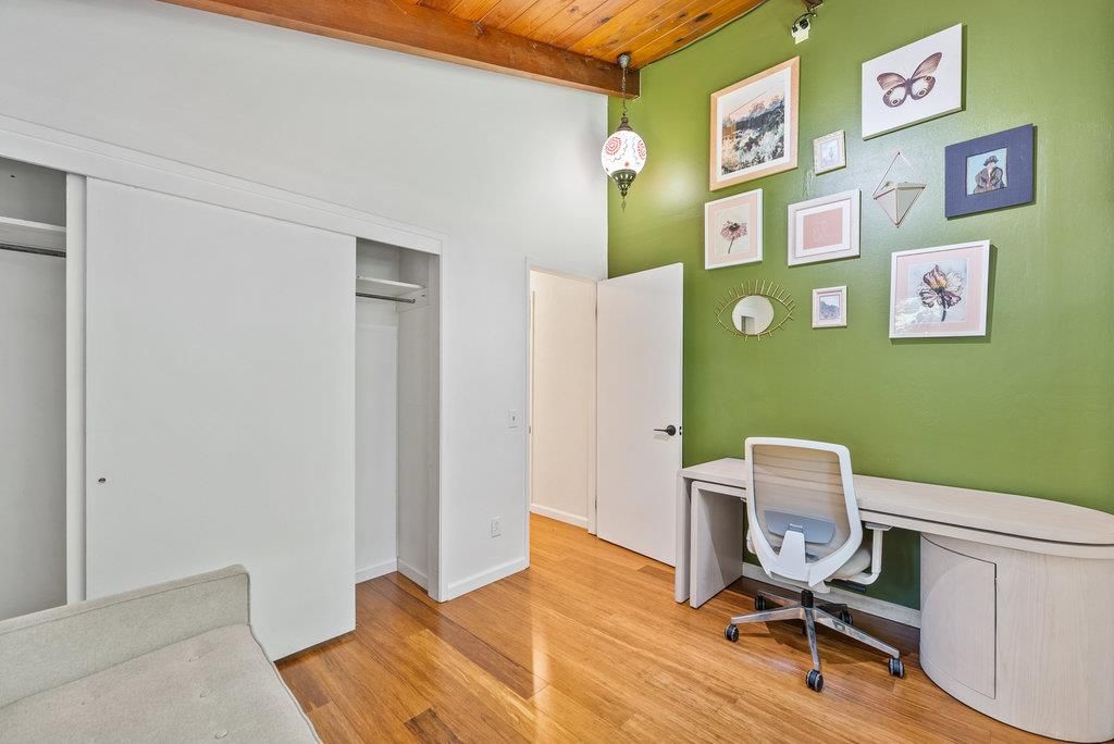 Home Office, Interior, Pendant Lights, Wooden Beams, Wooden Ceilings, Wood Texture Flooring