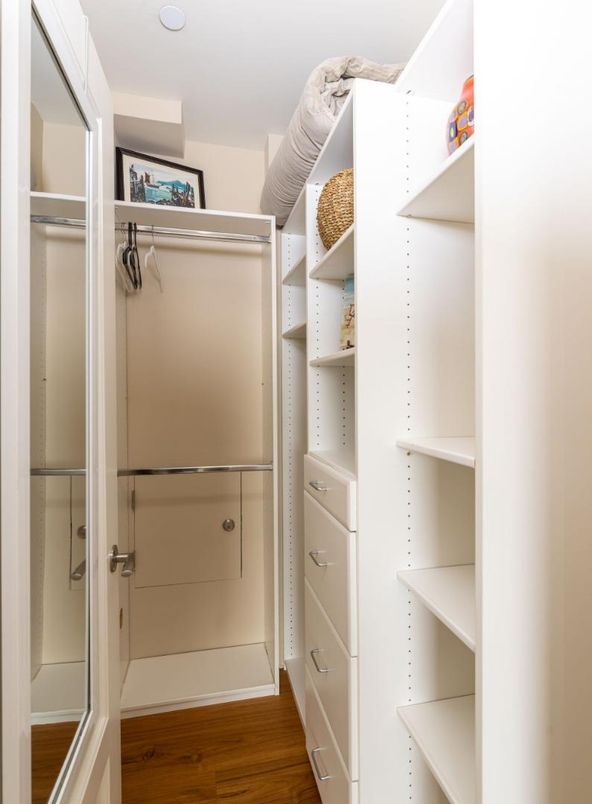 Interior, Walk-in Closets, Wood Texture Flooring