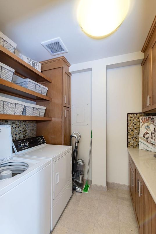 Interior, Washer