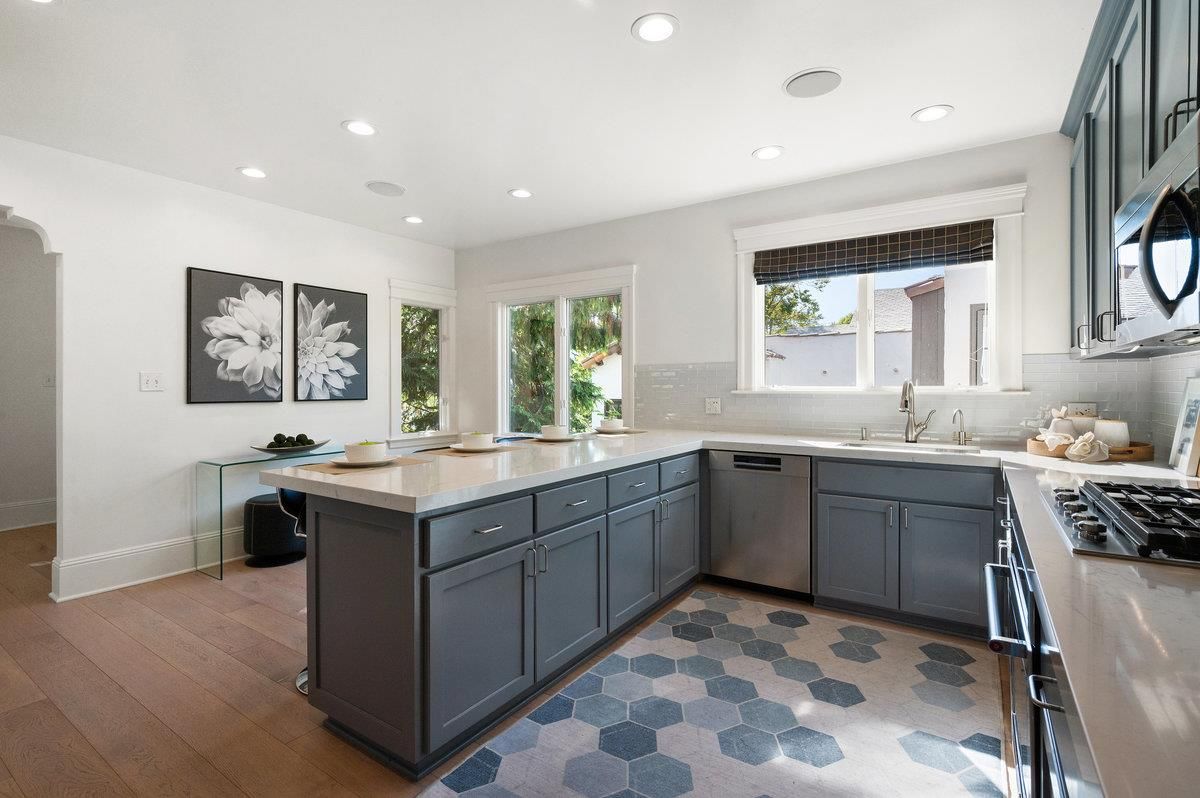 Interior, Kitchen, Recessed Lighting, Wood Texture Flooring