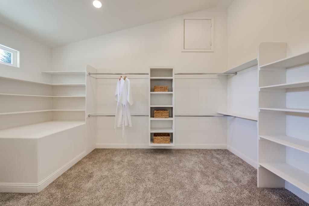 Interior, Recessed Lighting, Walk-in Closets