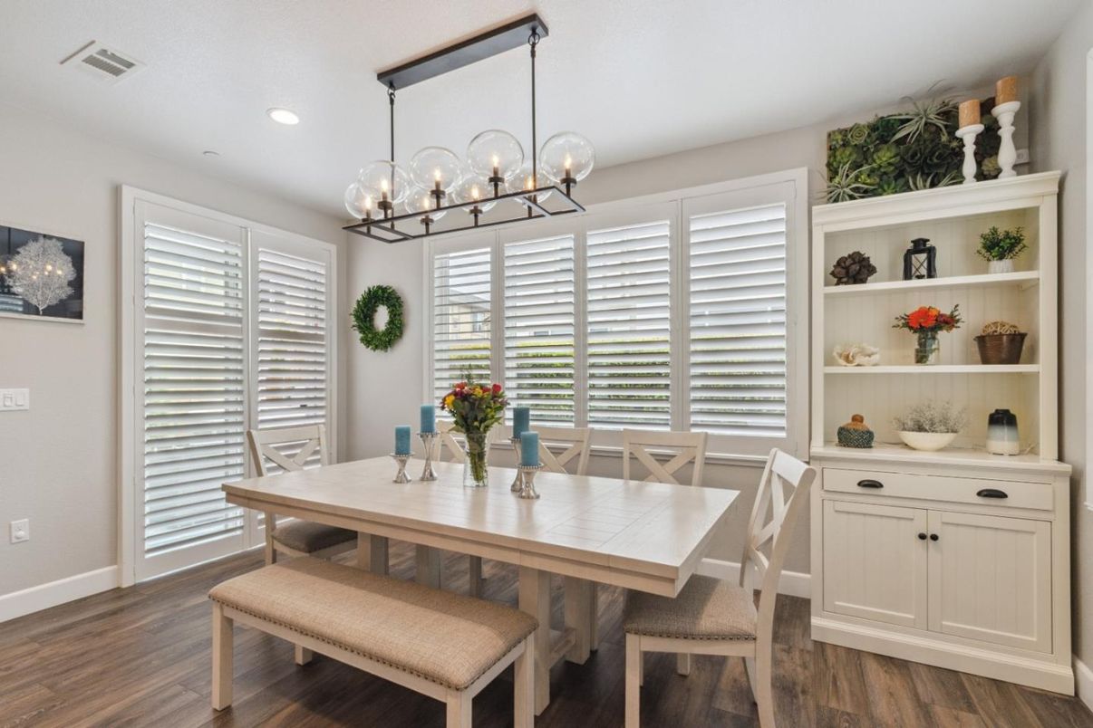 Dining room, Interior, Pendant Lights, Recessed Lighting, Wood Texture Flooring