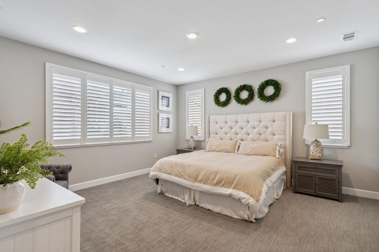 Bedroom, Interior, Recessed Lighting