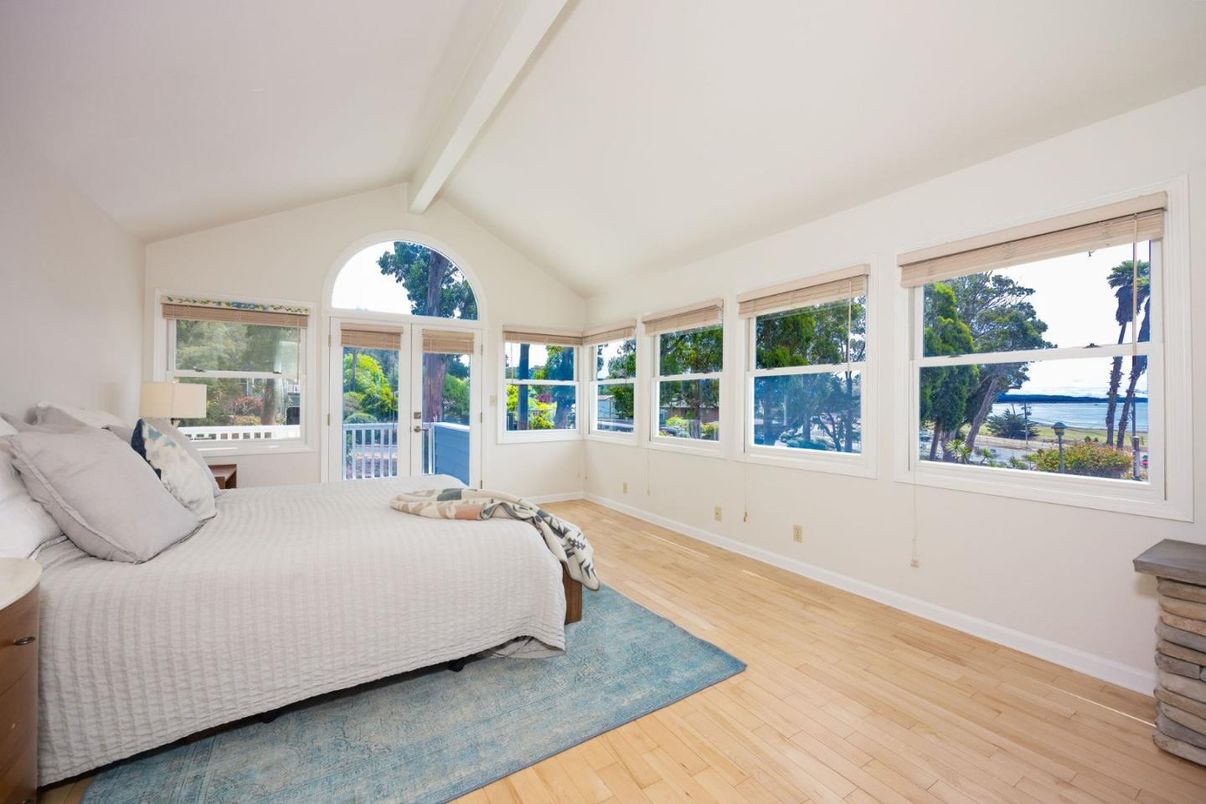 Bedroom, Interior, Water, Wood Texture Flooring