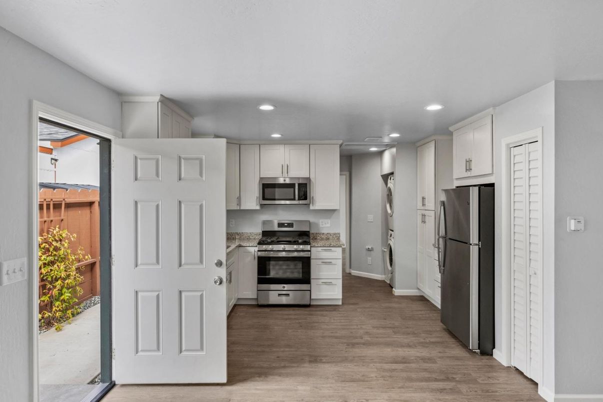 Interior, Kitchen, Recessed Lighting, Stainless Steel Appliances, Wood Texture Flooring