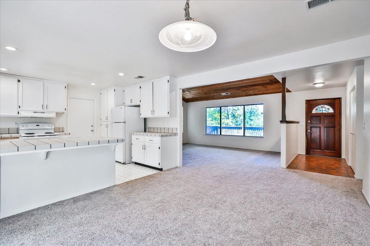 Interior, Kitchen, Recessed Lighting, Washer