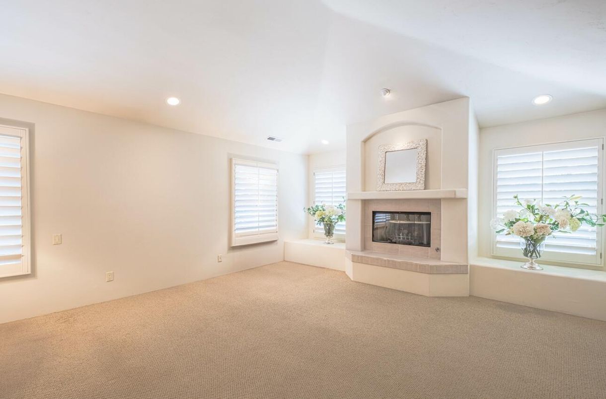 Empty room, Fireplace, Interior, Recessed Lighting