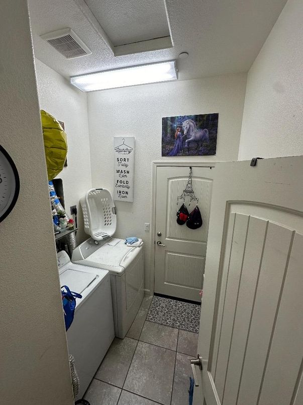Interior, Washer